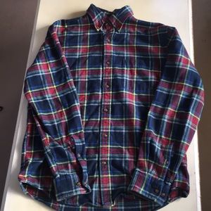 Men’s plaid flannel shirt